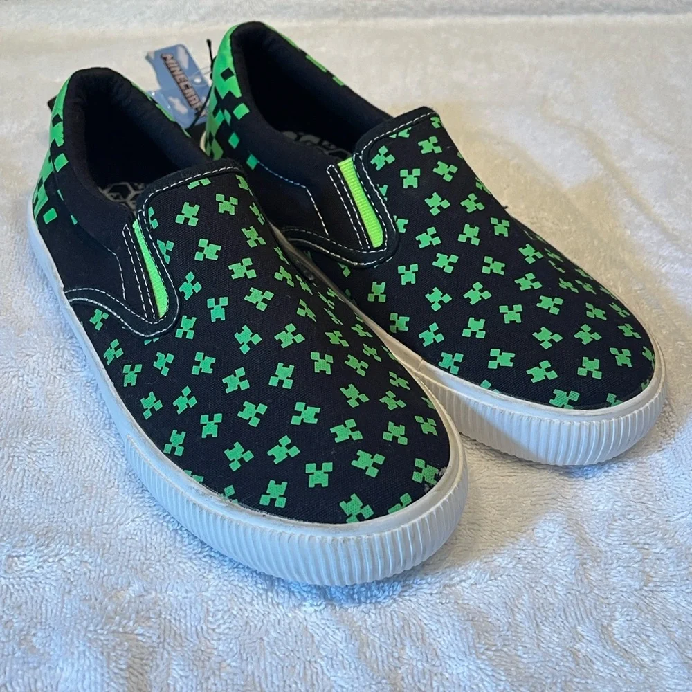Minecraft Sneakers Game Big Kids Size 4 Slip On Shoes Black Bright Green Roblox